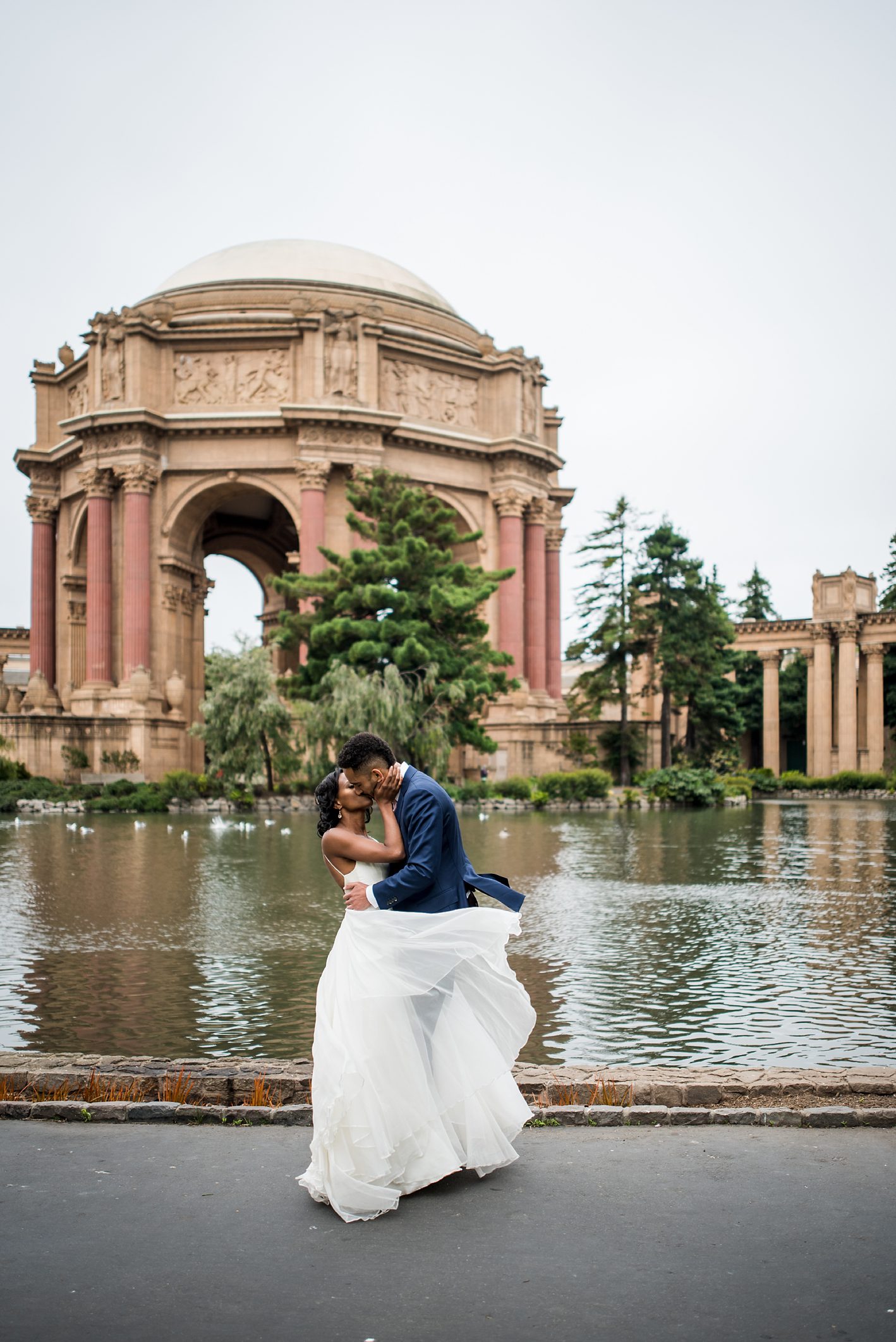 San Fransisco Wedding Photographers, The Palace of Fine Arts