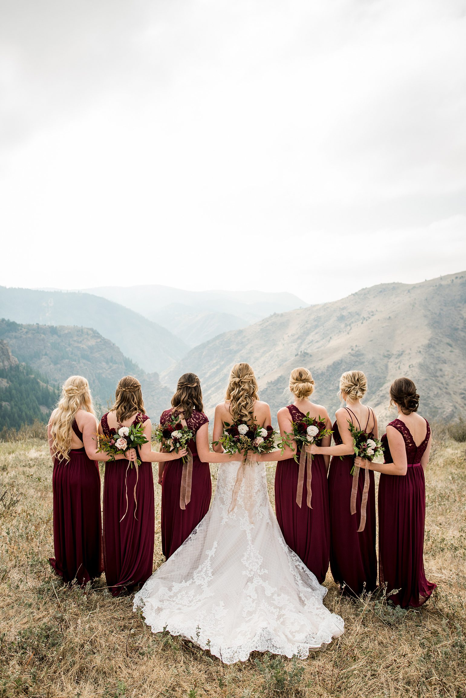 bridesmaids at lookout mountain, wedding flowers