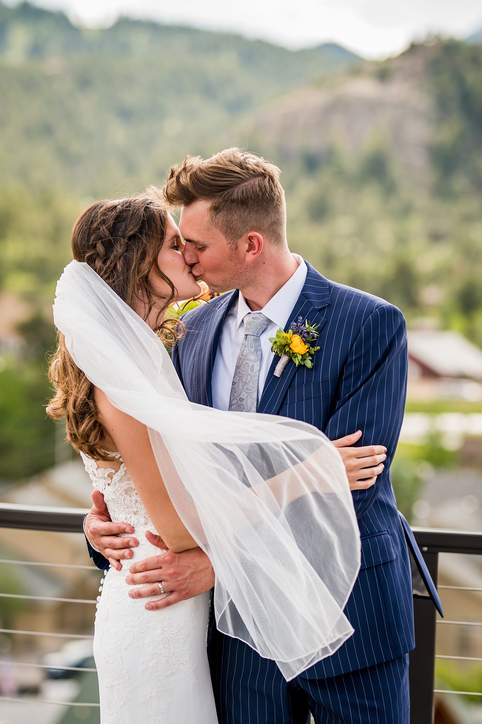 Skyview at Fall River Village wedding photos