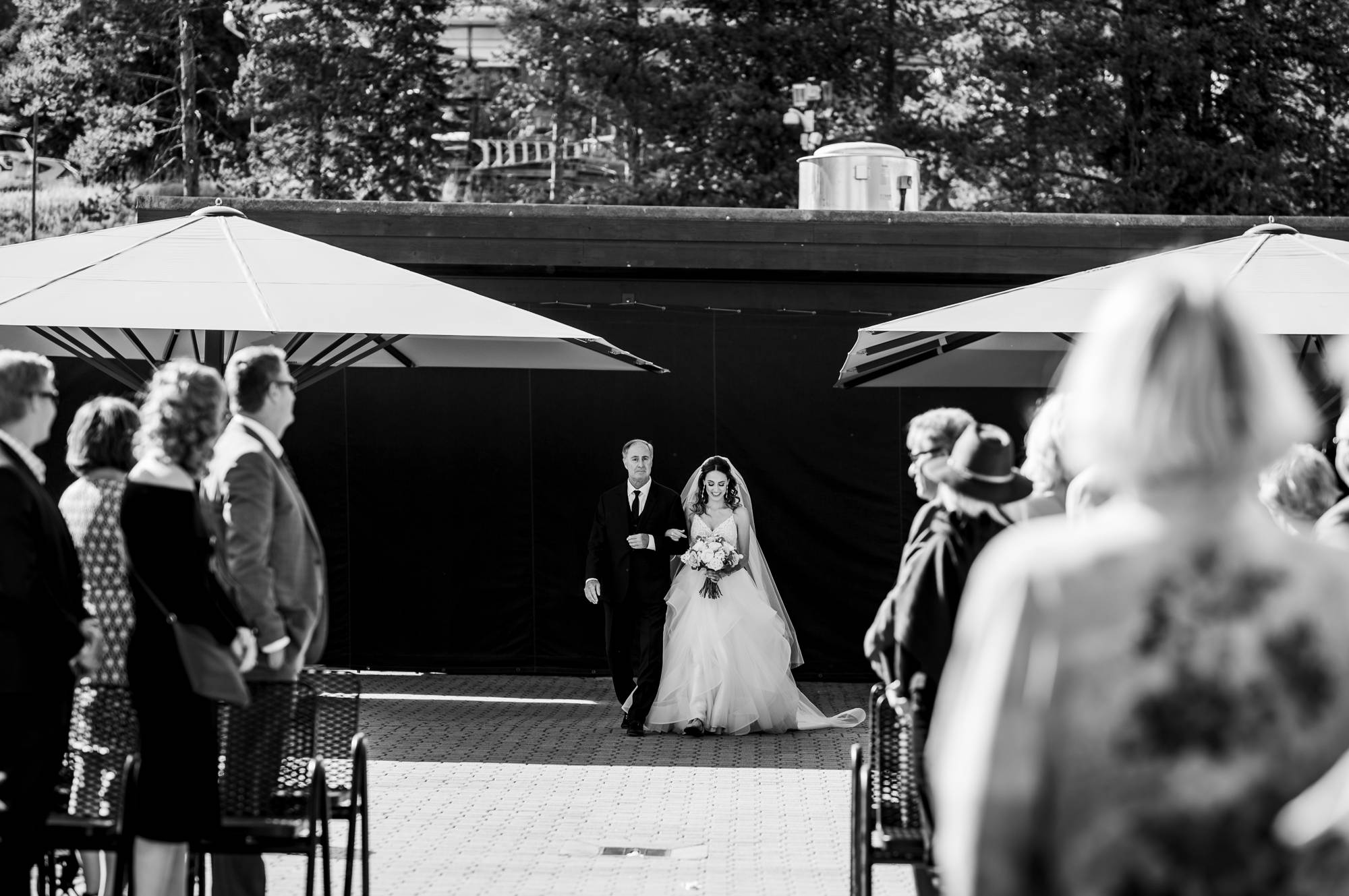 bride and her father walking down the isle at Ten Mile Station 